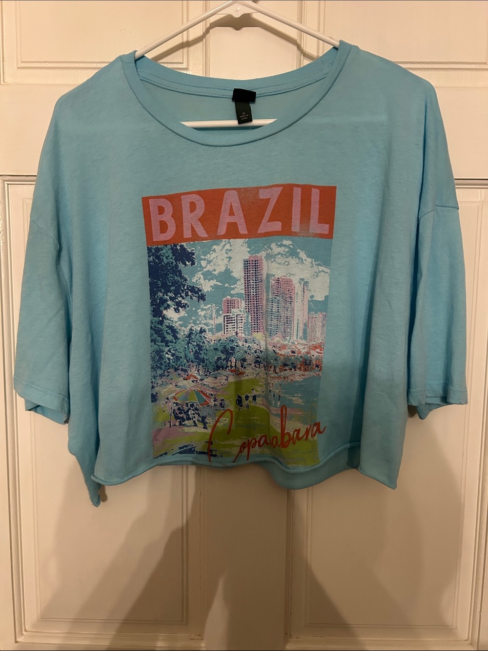 Mossimo Supply Co. Light Blue Brazil Graphic Crop Top Size Small (FiTs like a L)
